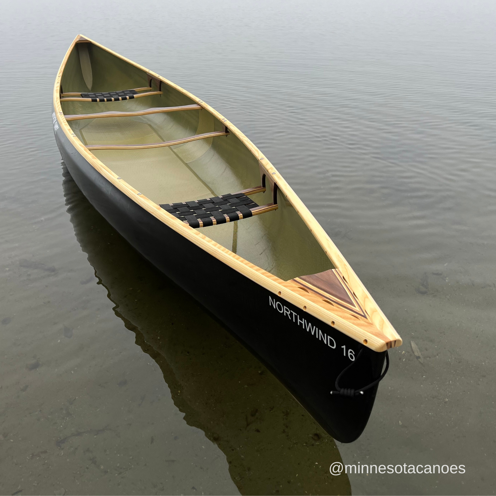 NORTHWIND 16 (16' 6") BlackLite w/Wood Trim Tandem Northstar Canoe
