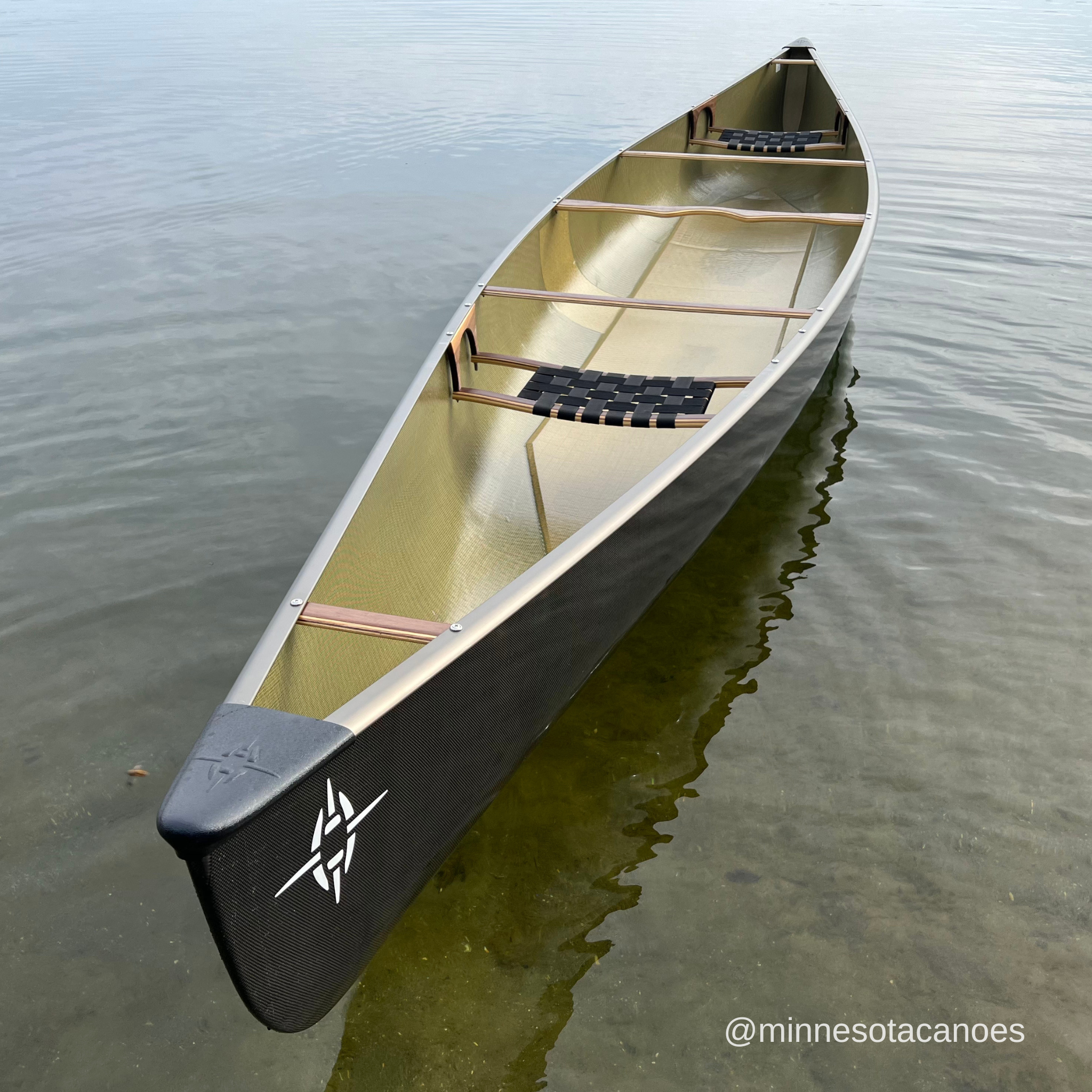 NORTHWIND 17 (17' 6") BlackLite Upgraded Walnut Components Tandem Northstar Canoe