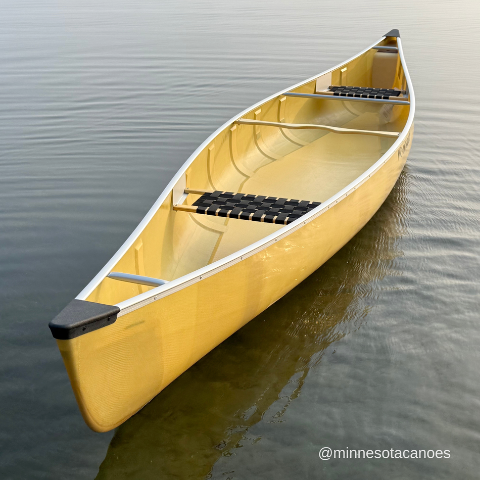 BOUNDARY WATERS (17' 0") Aramid Ultra-light Outfitter Edition Tandem Wenonah Canoe