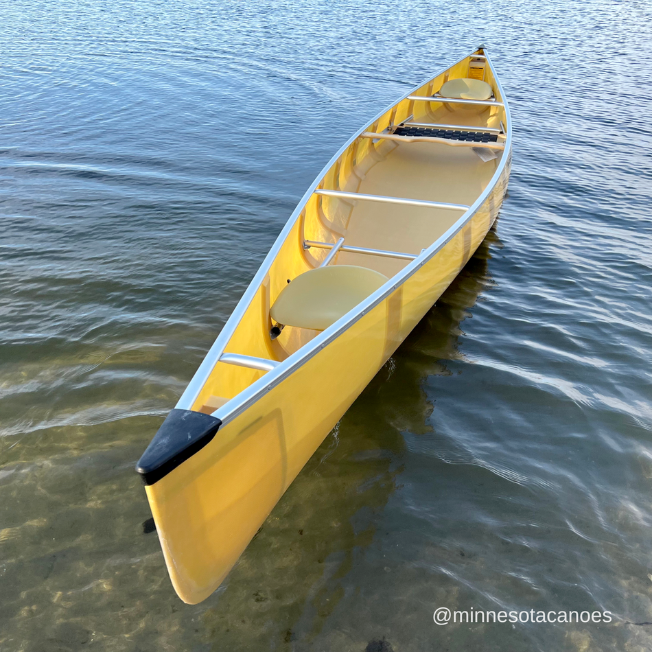 MINNESOTA 3 (20' 0") Aramid Ultra-light Tandem Wenonah Canoe with 3 Seats