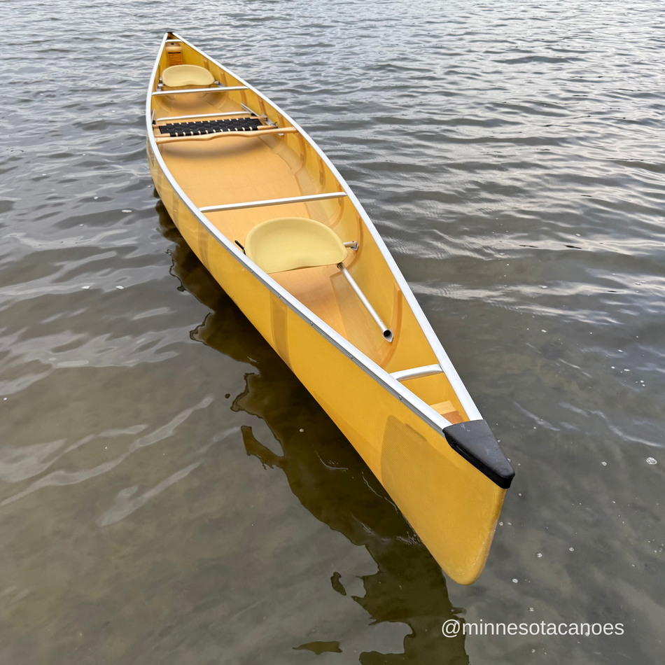MINNESOTA 3 (20' 0") Aramid Ultra-light Tandem Wenonah Canoe with 3 Seats