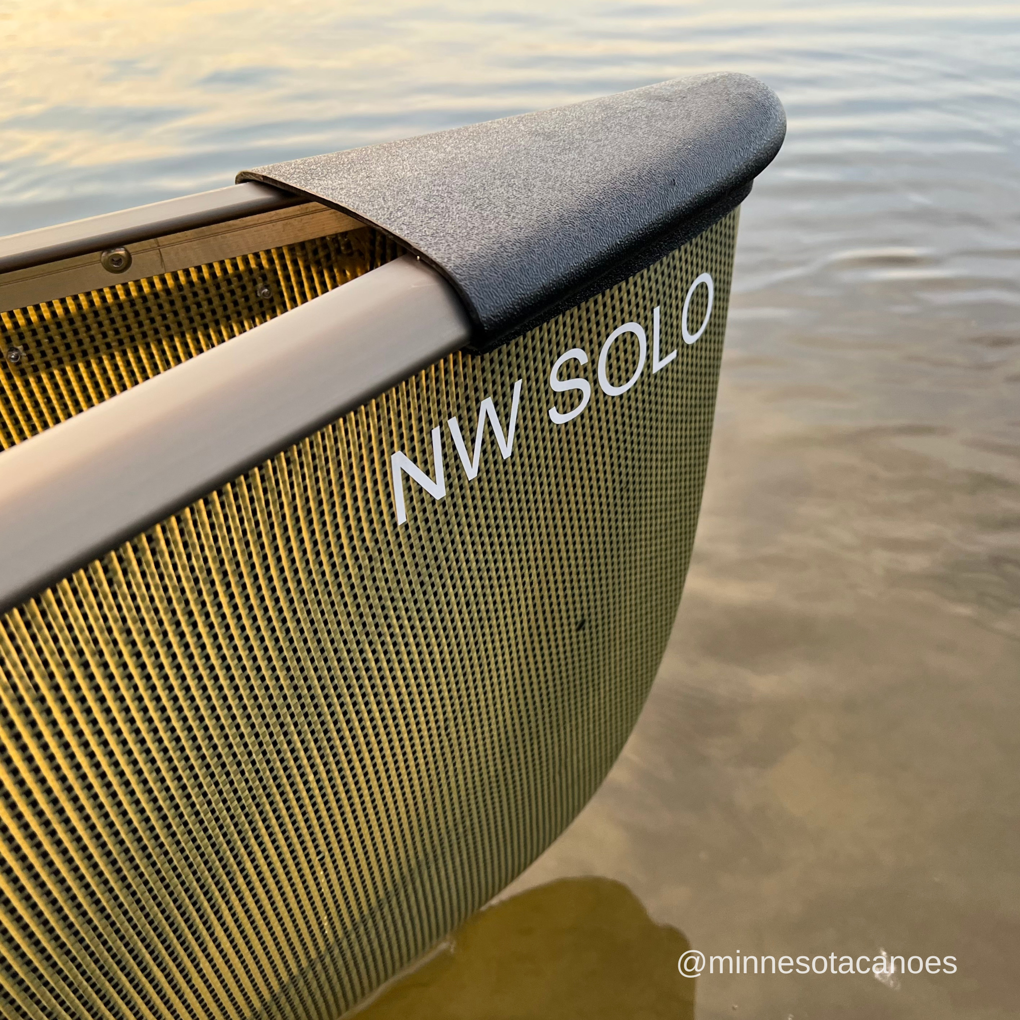 NORTHWIND SOLO (15' 6") StarLite w/Aluminum Trim Solo Northstar Canoe