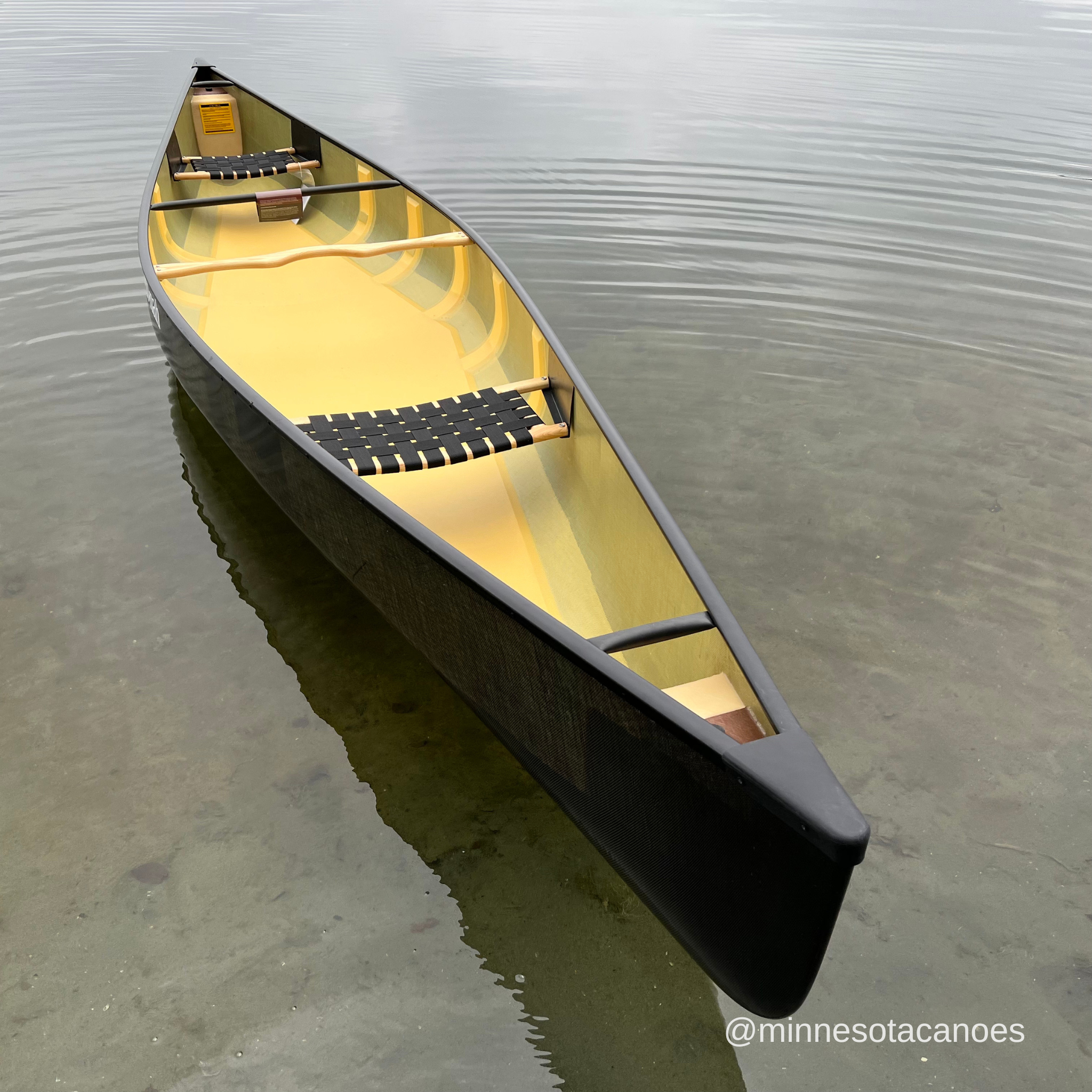 ADIRONDACK (16' 0") Graphite Ultra-light Tandem Wenonah Canoe