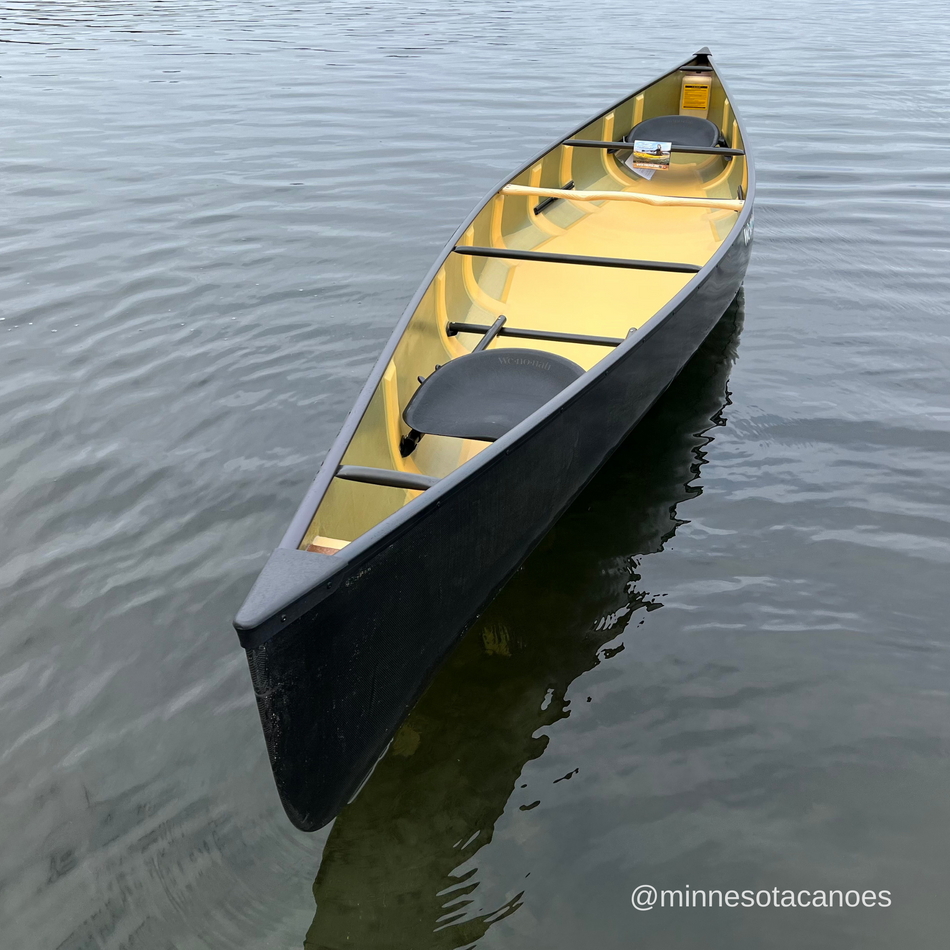 ESCAPE (17' 6") Graphite Ultra-light Tandem Wenonah Canoe