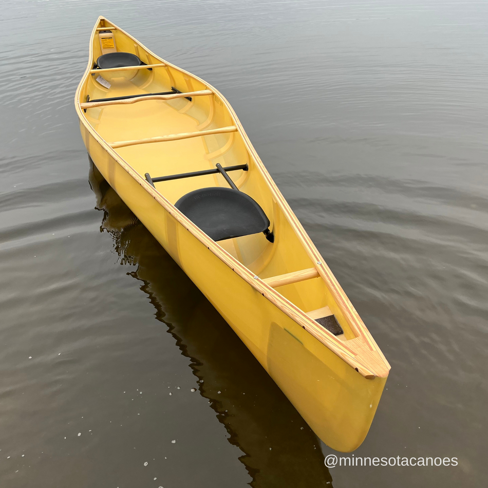 ITASCA (19' 0") Aramid Ultra-light Tandem Wenonah Canoe