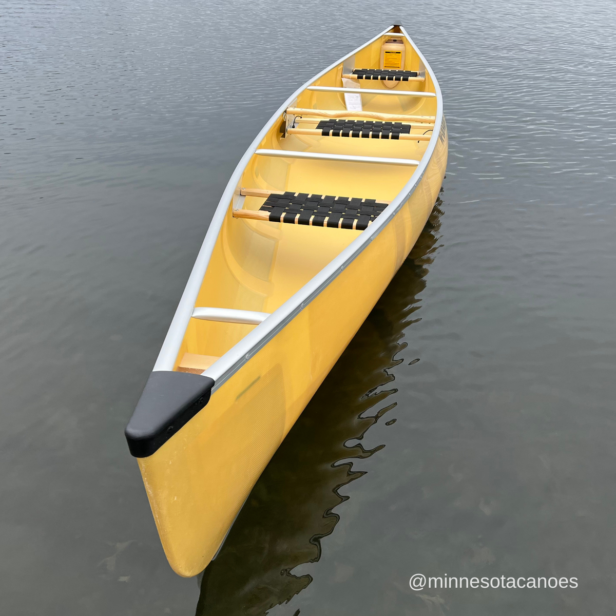 SOLO PLUS (16' 6") Aramid Ultralight w/Silver Trim Solo Wenonah Canoe