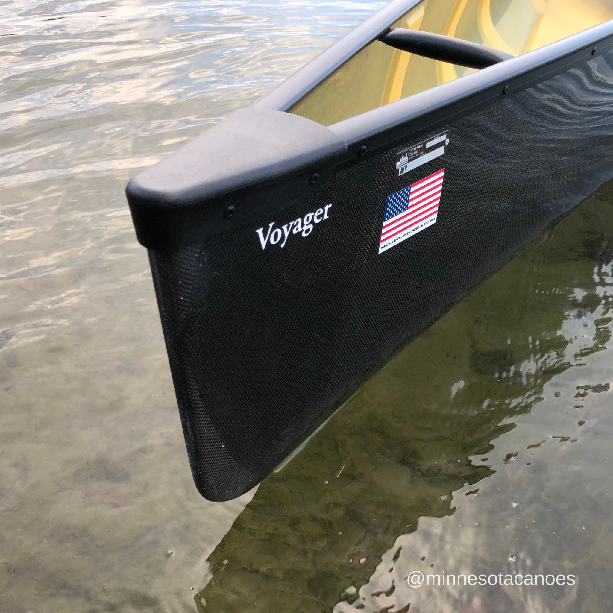 VOYAGER (17' 6") Graphite Ultra-light w/Black Trim Solo Wenonah Canoe