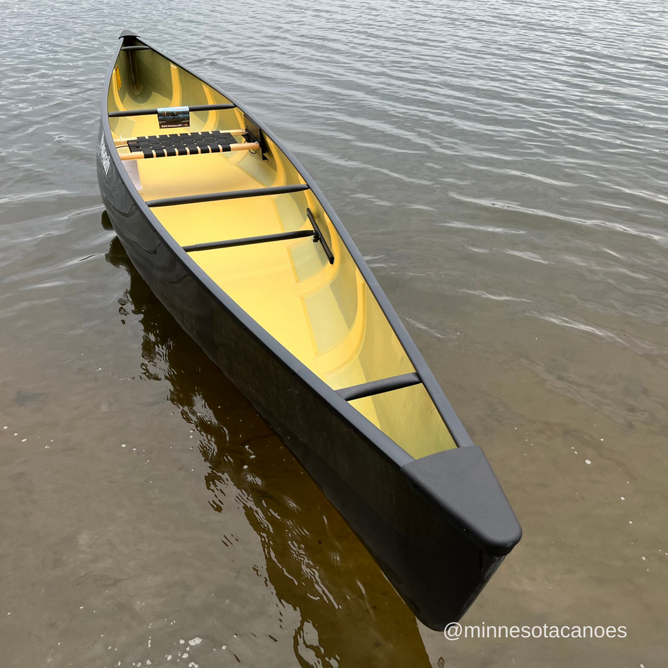 WILDERNESS (15' 4") Graphite Ultra-light w/Black Trim Solo Wenonah Canoe